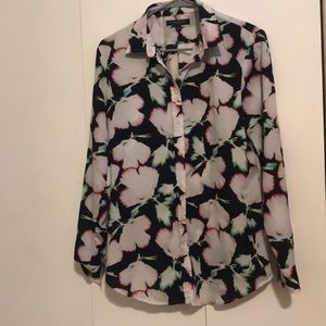 Banana Republic floral dillon button up shirt